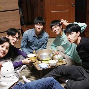 三女兵被黑人糟蹋的后续
